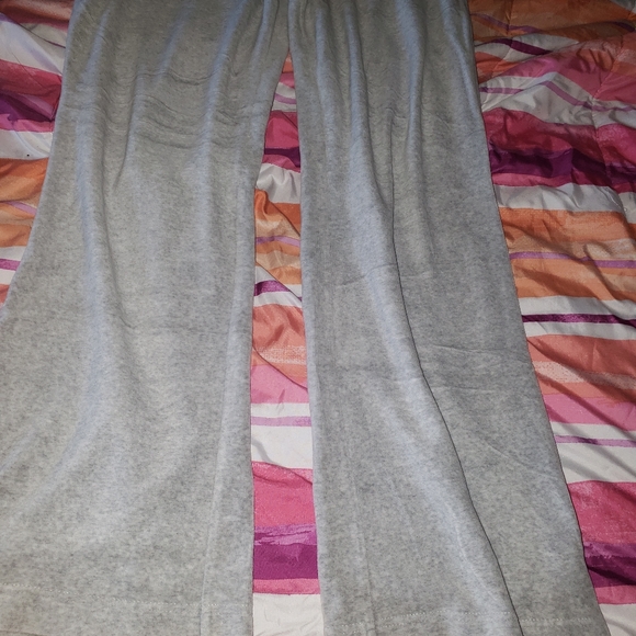 Set - Picture 6 of 8